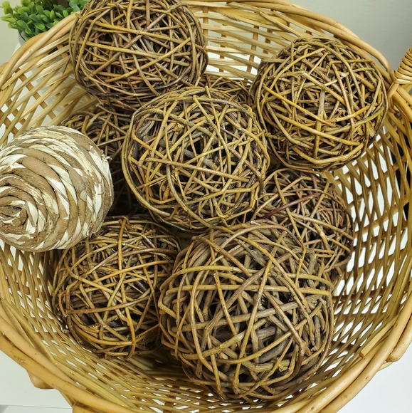 Accents Decor Basket W Decor Balls Poshmark